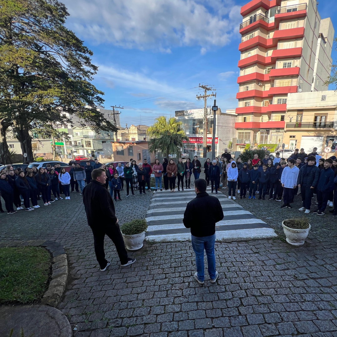 Treinamento de Brigada de Incêndio garante segurança no Colégio Aparecida